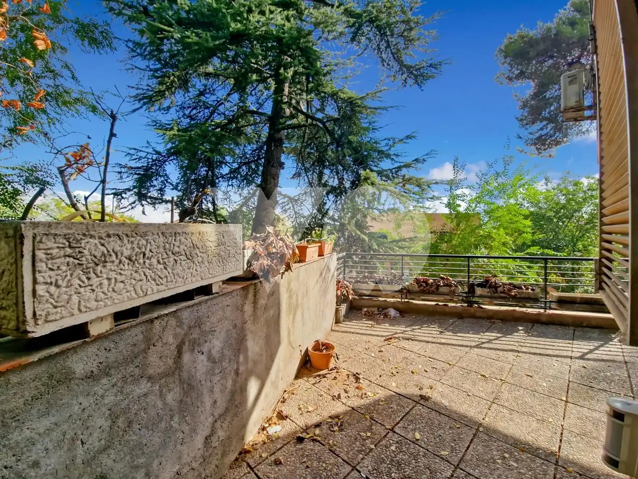 Jardín de Planta baja en venta en Madrid con Aire acondicionado, Calefacción y Parquet