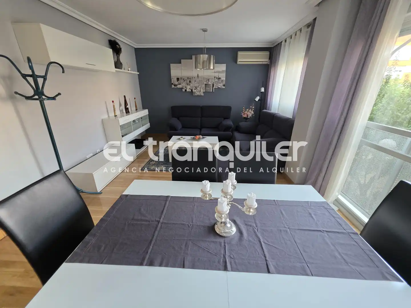 Sala de estar de Piso de alquiler en Madrid con Aire acondicionado, Parquet y Amueblado