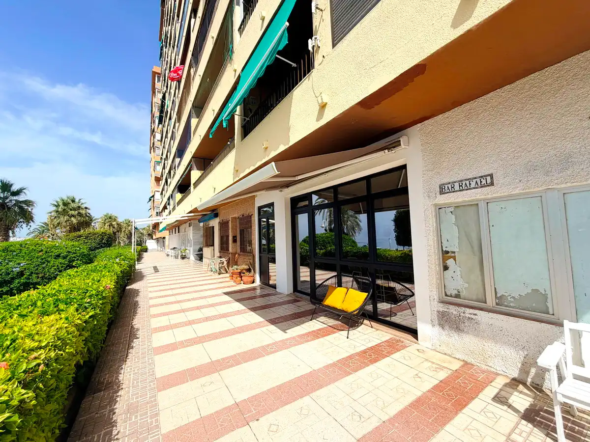 Ground floor for rent in Almuñécar  with Furnished