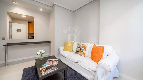 Foto 3 de Piso de alquiler en Almagro,  Madrid Capital