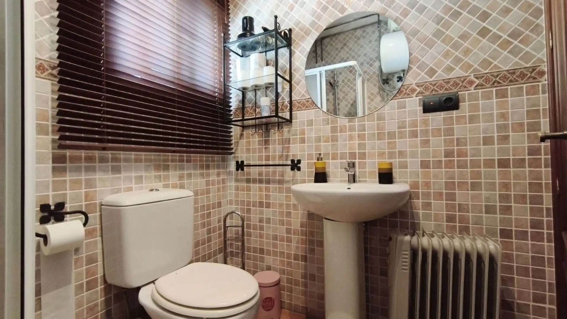 Bathroom of Detached homes for sale in Alhaurín El Grande  with Air Conditioner