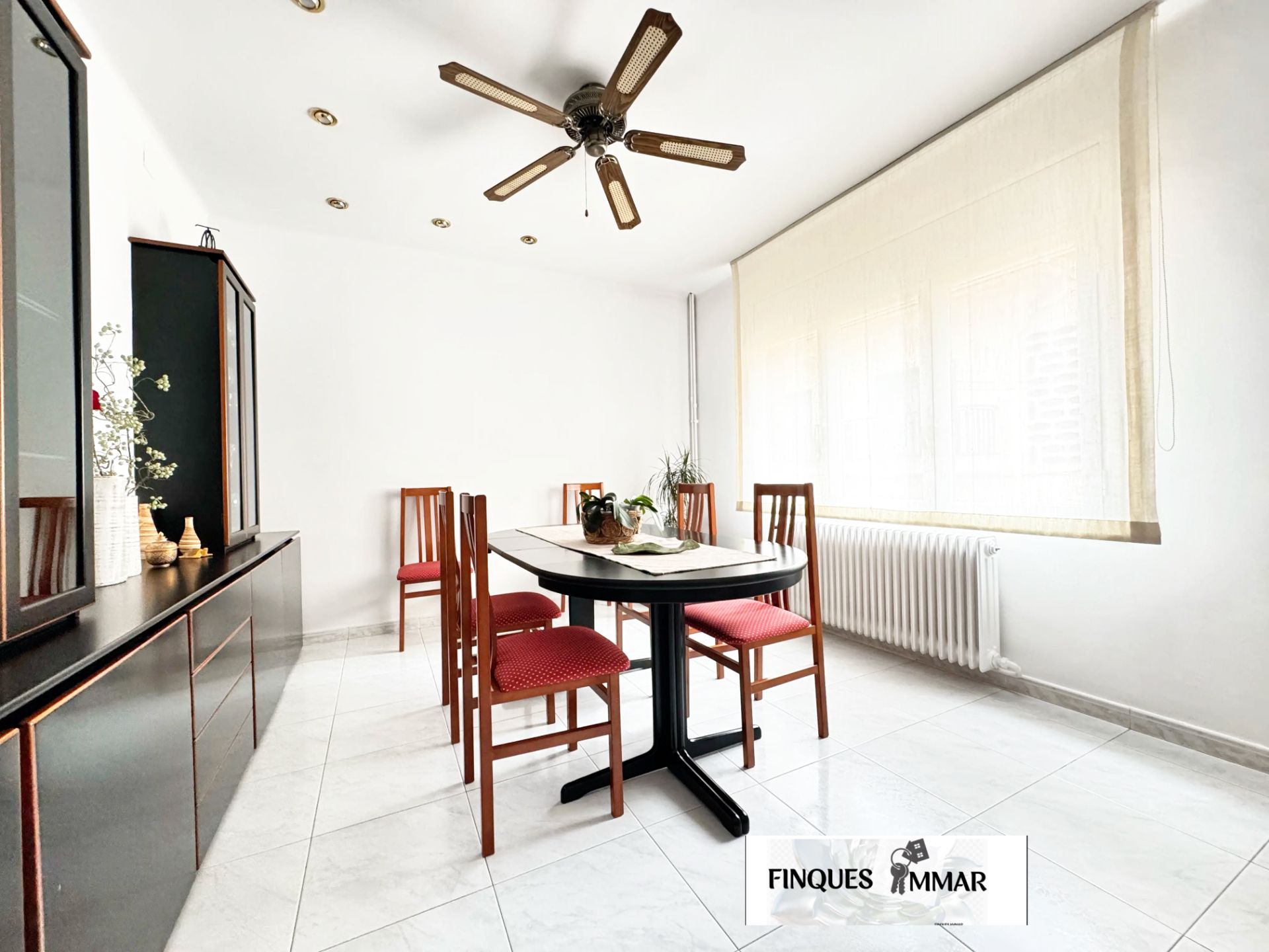 Single-family semi-detached for sale in Carrer Serrabou