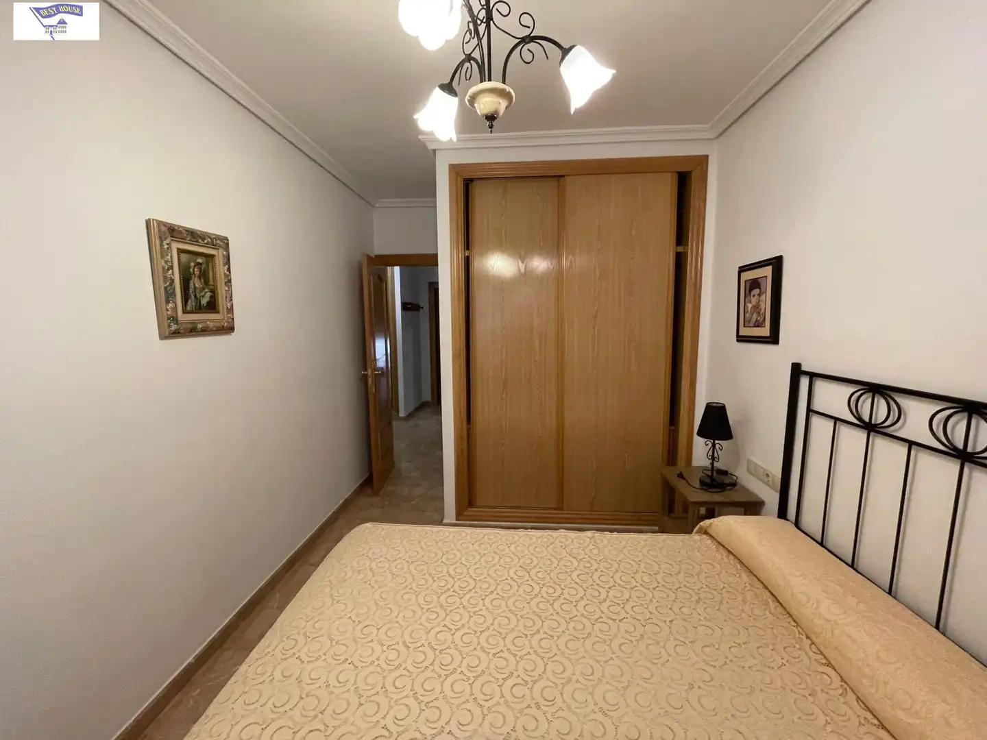Schlafzimmer von Wohnungen zur Miete in Albacete mit Heizung, Möbliert und Balkon
