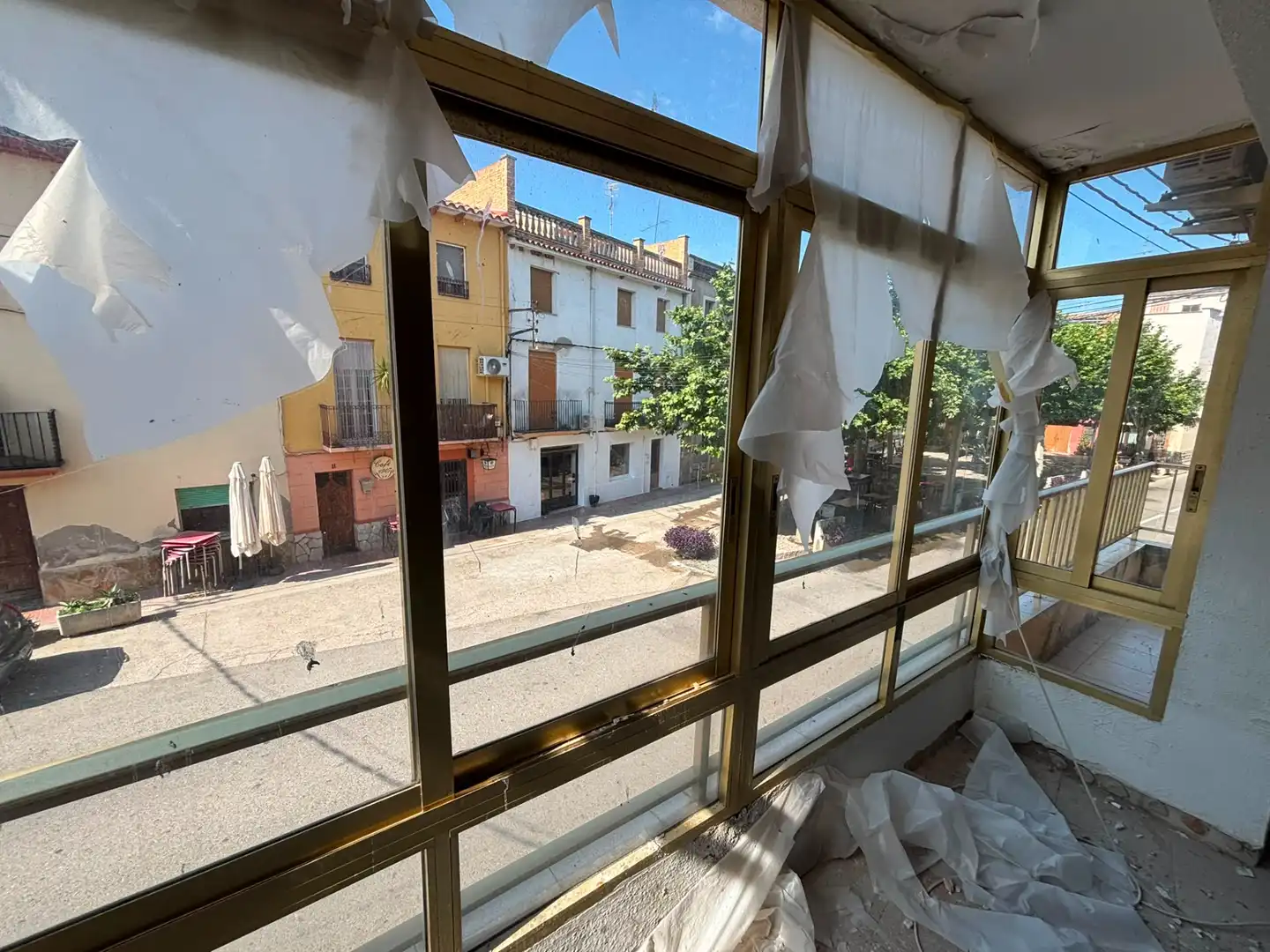 Vista exterior de Casa o chalet en venta en Benissanet con Trastero y Balcón
