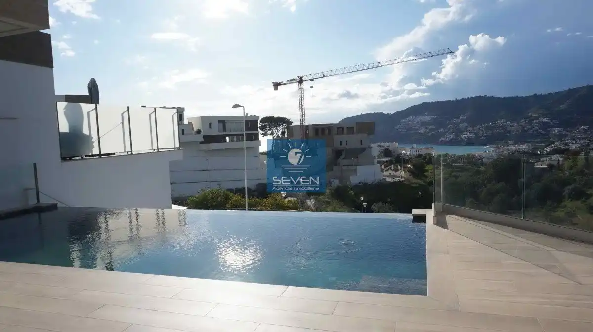Villa con piscina in vendita a La Herradura, imagen 6