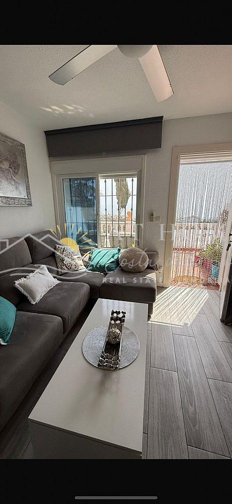 Sala d'estar de Apartament de lloguer en Torrox amb Terrassa, Piscina i Forn