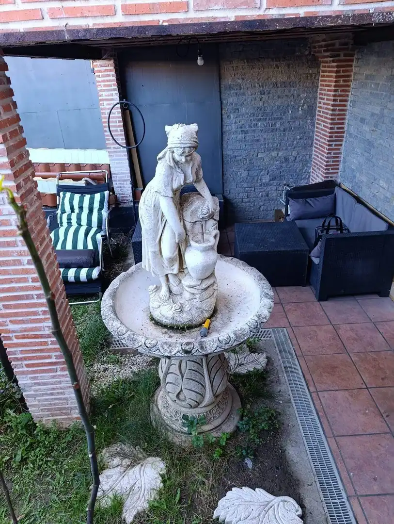 Jardín de Casa adosada en venta en Valverde de la Virgen con Jardín privado, Terraza y Balcón