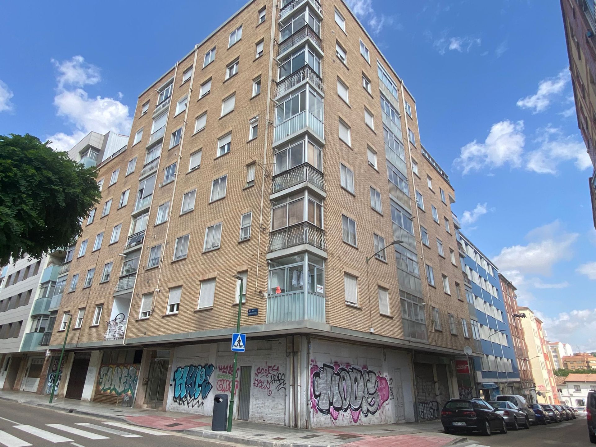 Exterior view of Flat for sale in Burgos Capital  with Heating, Terrace and Storage room