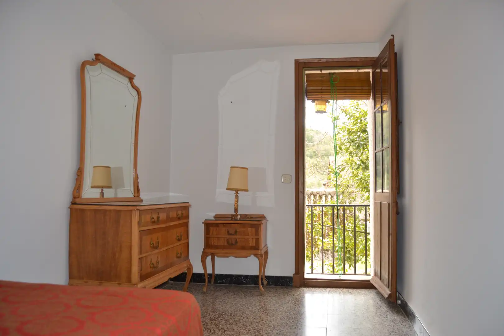 Habitación de Dúplex en venta en Jasa con Jardín privado, Terraza y Trastero