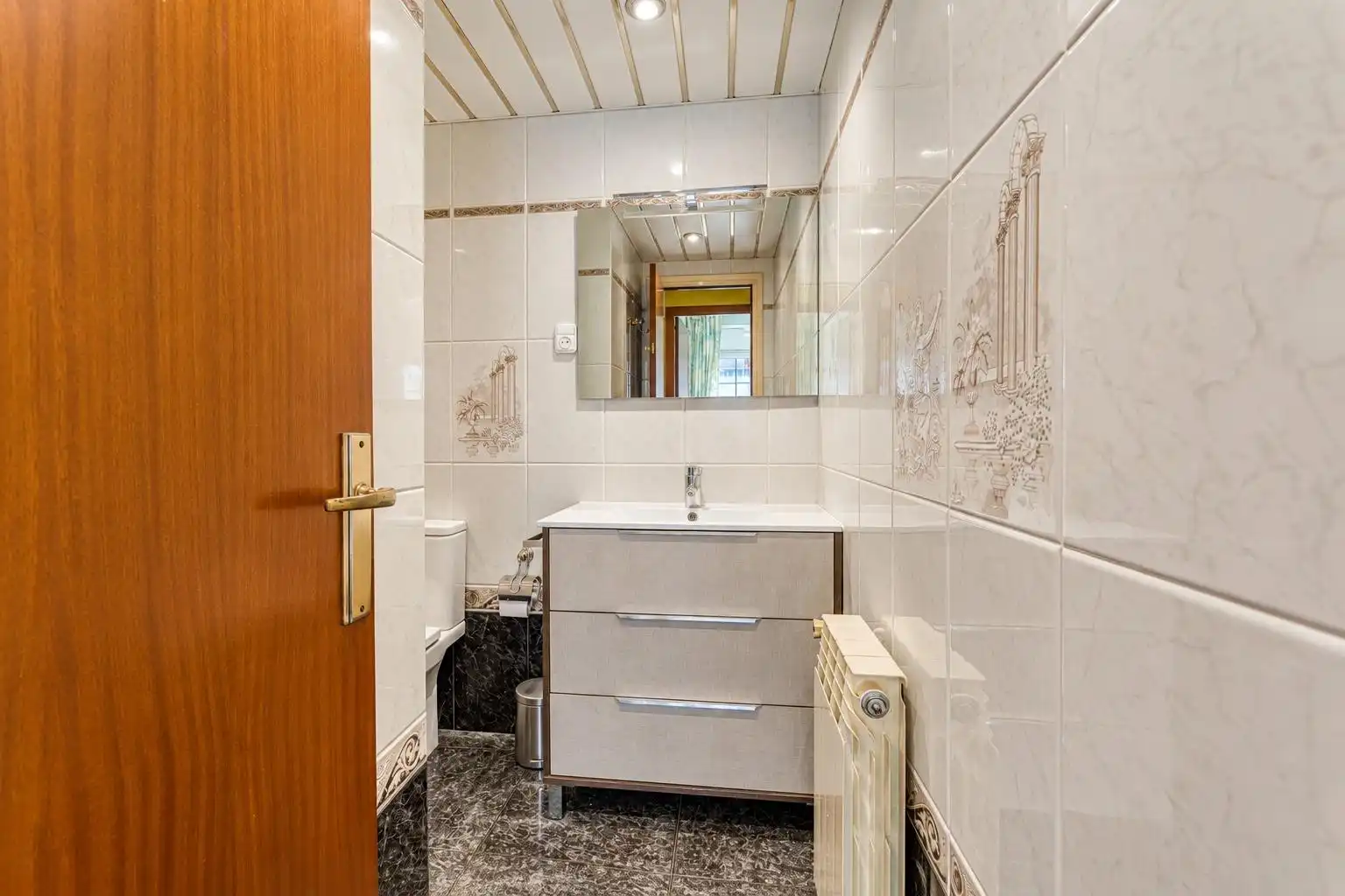 Baño de Piso en venta en Vilanova del Camí con Calefacción, Trastero y Balcón
