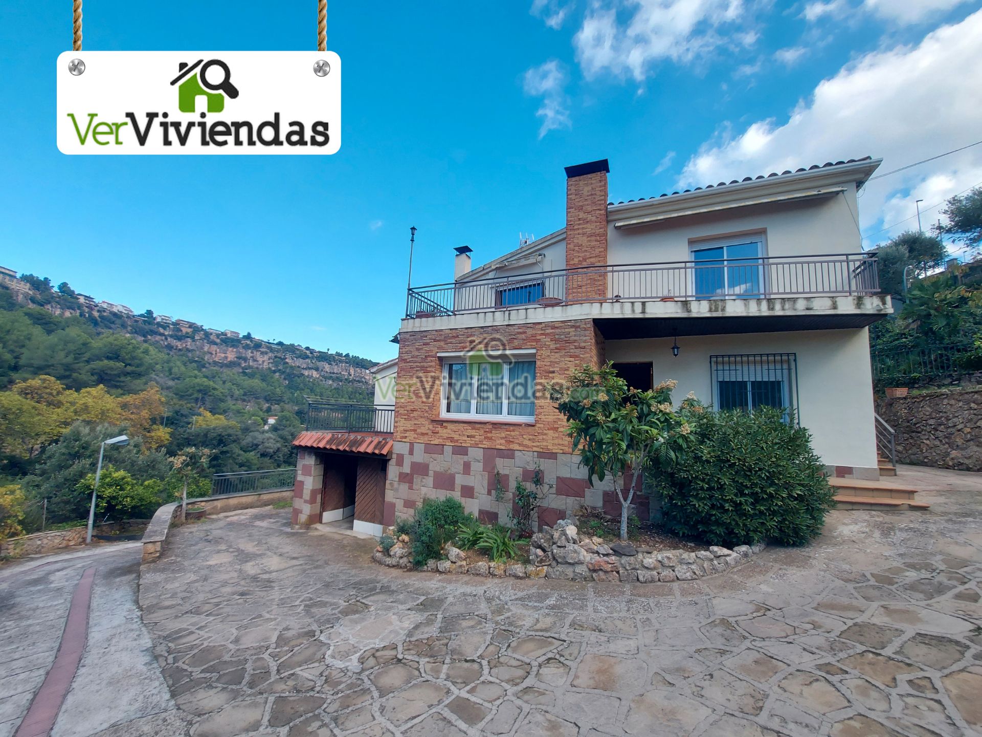 Exterior view of House or chalet for sale in Cervelló  with Heating, Private garden and Terrace