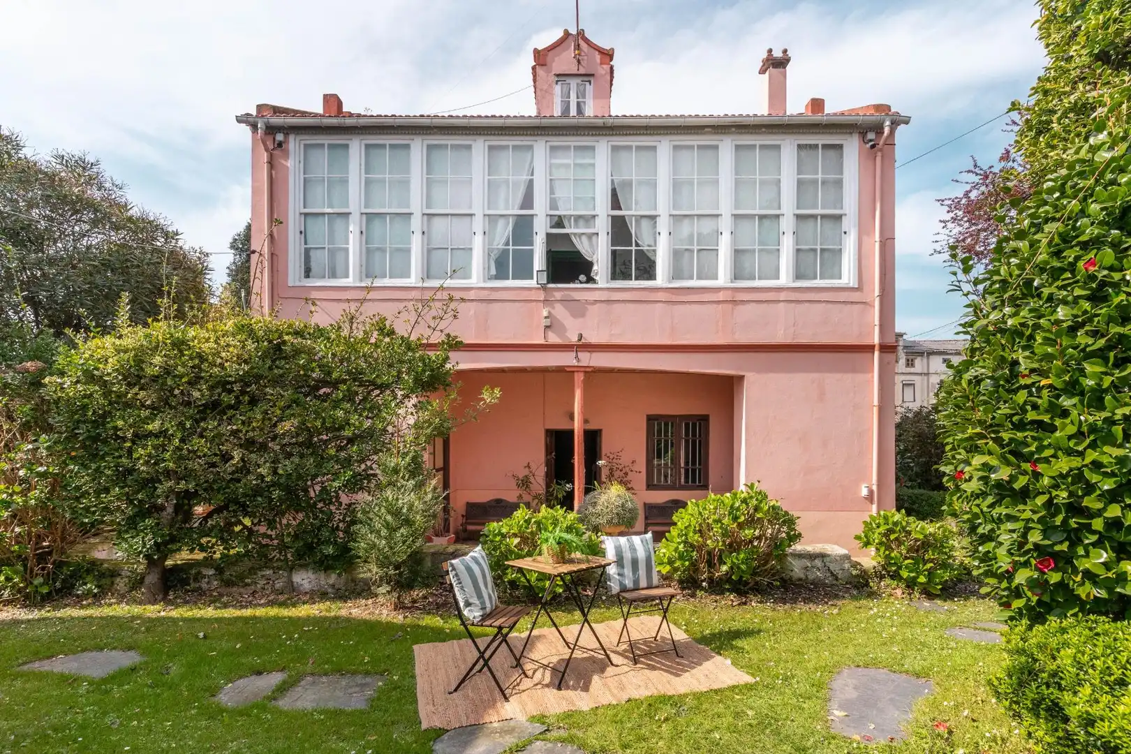 Vista exterior de Casa o chalet en venta en Tapia de Casariego con Jardín privado, Amueblado y Balcón