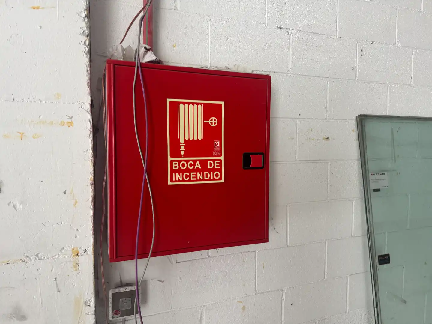 Exterior view of Industrial buildings for rent in Teo