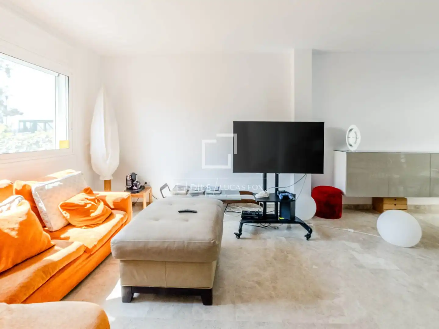 Sala de estar de Casa o chalet en venta en Sitges con Aire acondicionado, Calefacción y Jardín privado