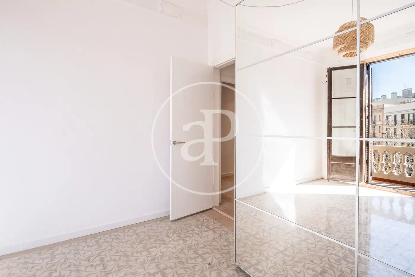 Bedroom of Flat for rent in Barcelona  with Air Conditioner, Heating and Balcony