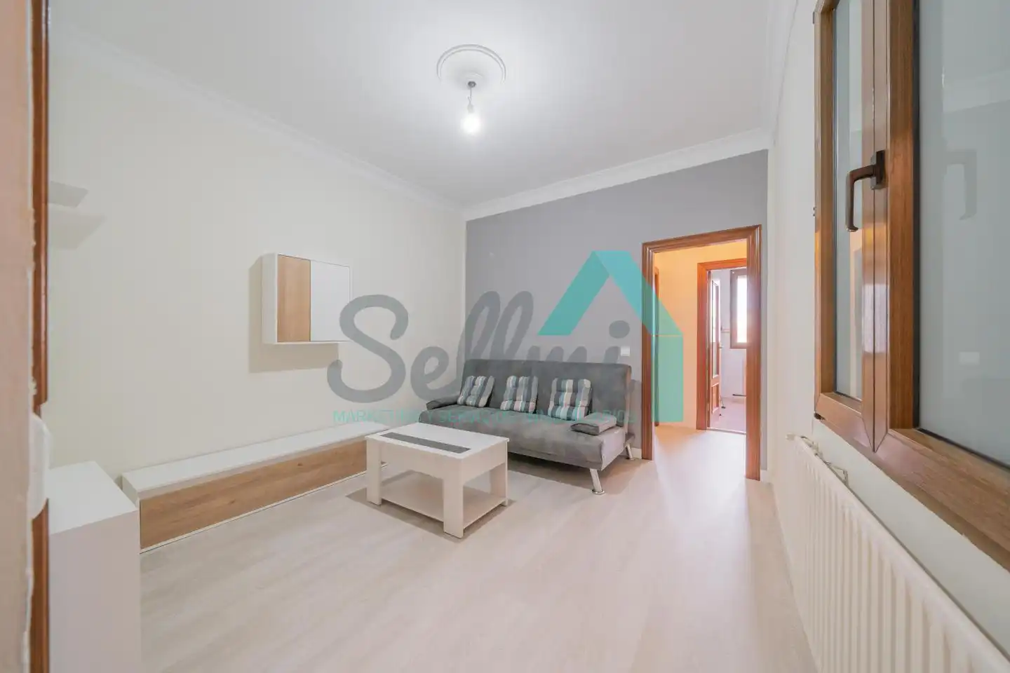 Piso con ascensor en venta en Calle Pérez de Ayala