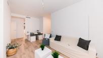 Living room of Planta baja for sale in L'Hospitalet de Llobregat  with Air Conditioner, Heating and Parquet flooring