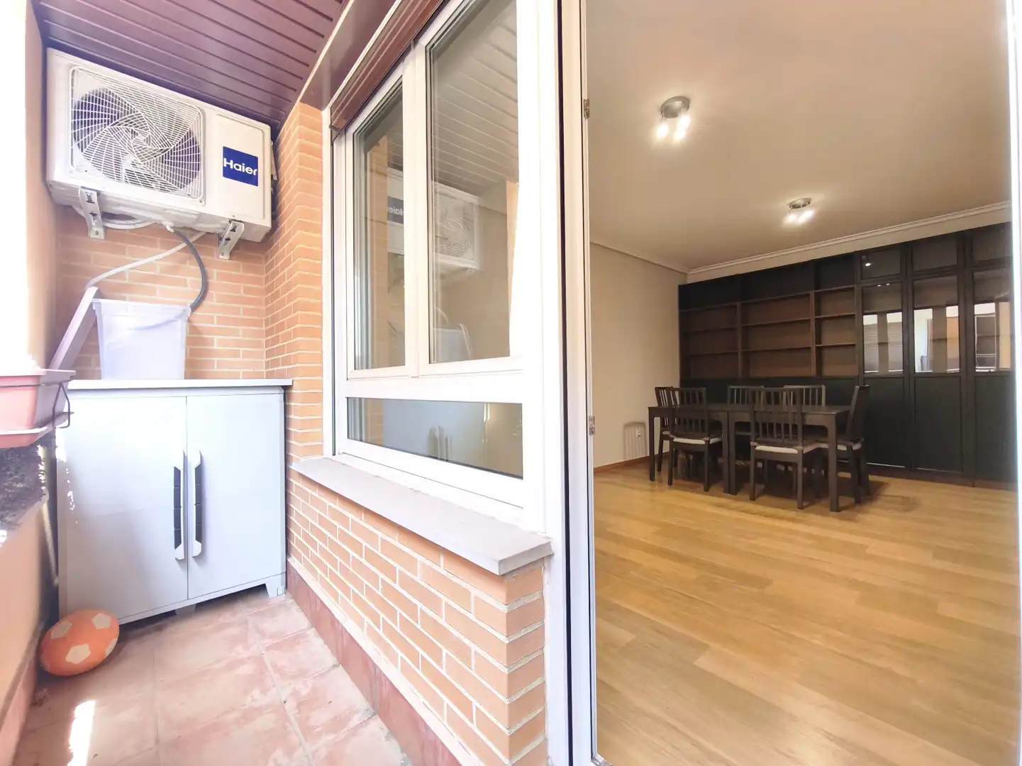 Exterior view of Flat for sale in Entrena  with Air Conditioner, Heating and Parquet flooring