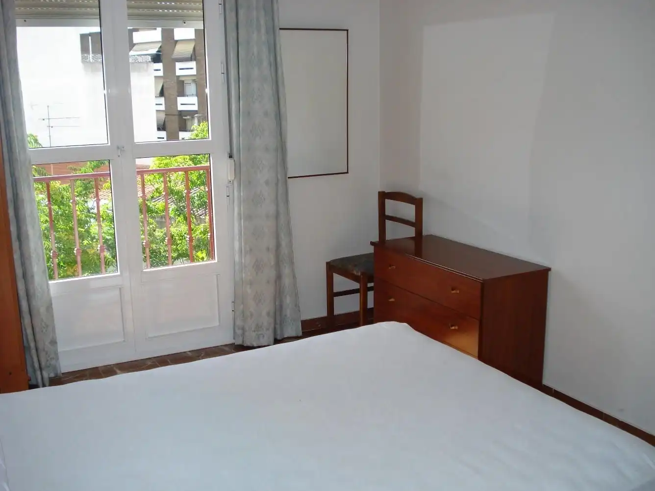 Habitación de Apartamento de alquiler en Mérida con Aire acondicionado, Calefacción y Amueblado