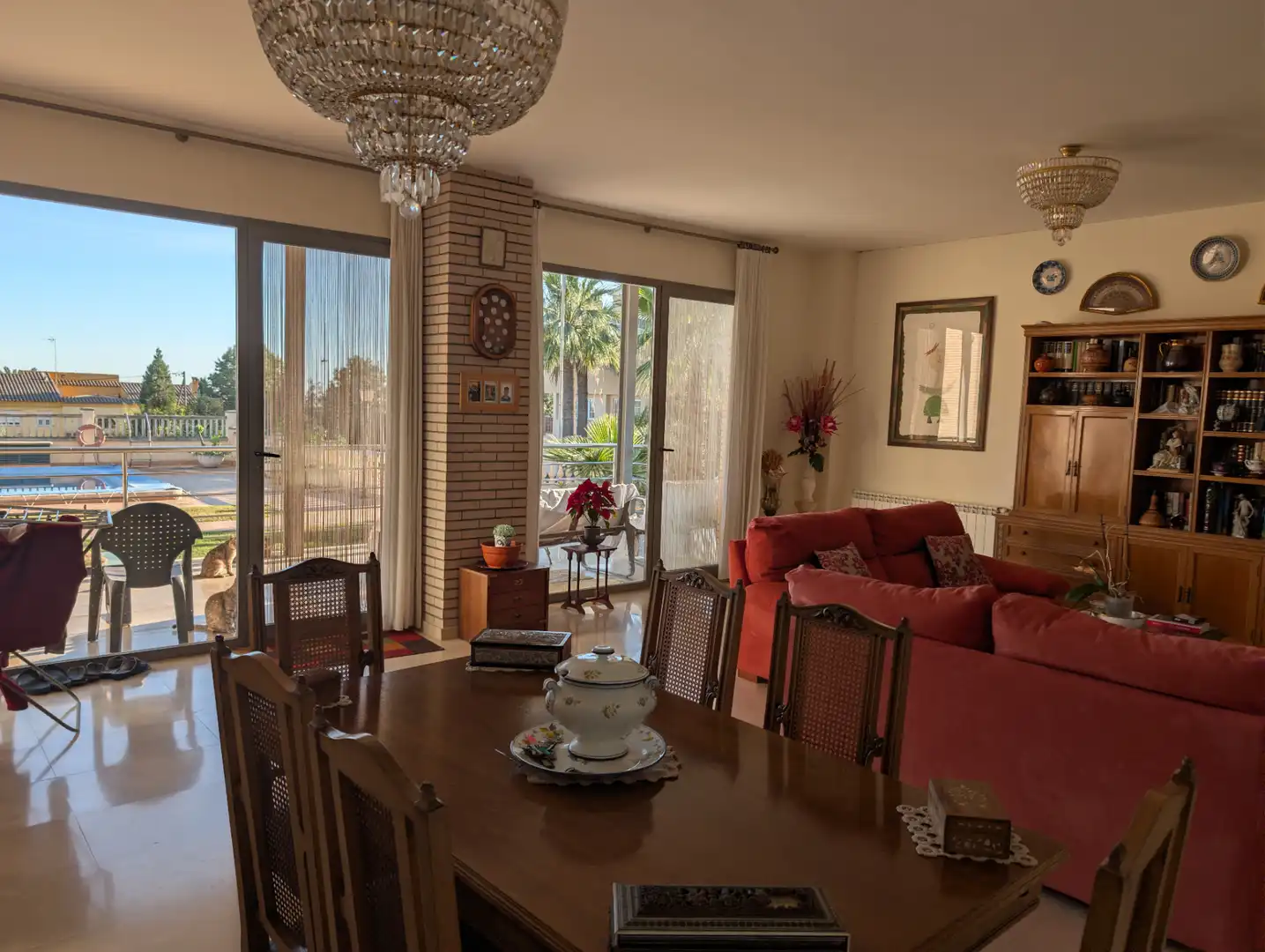 Comedor de Casa o chalet en venta en Castellón de la Plana / Castelló de la Plana con Calefacción, Jardín privado y Terraza