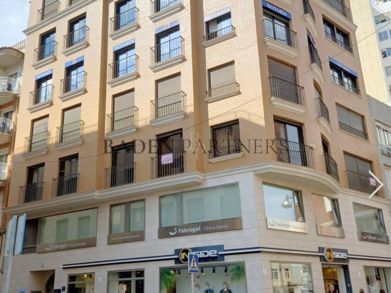 Exterior view of Office for sale in Vinaròs  with Air Conditioner and Alarm