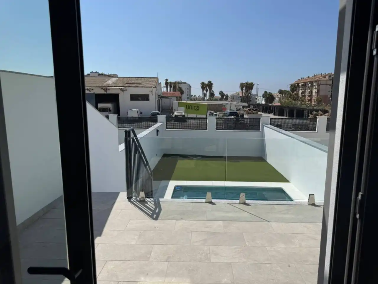 Terraced house with pool for sale in Calle Clavel 1, imagen 3