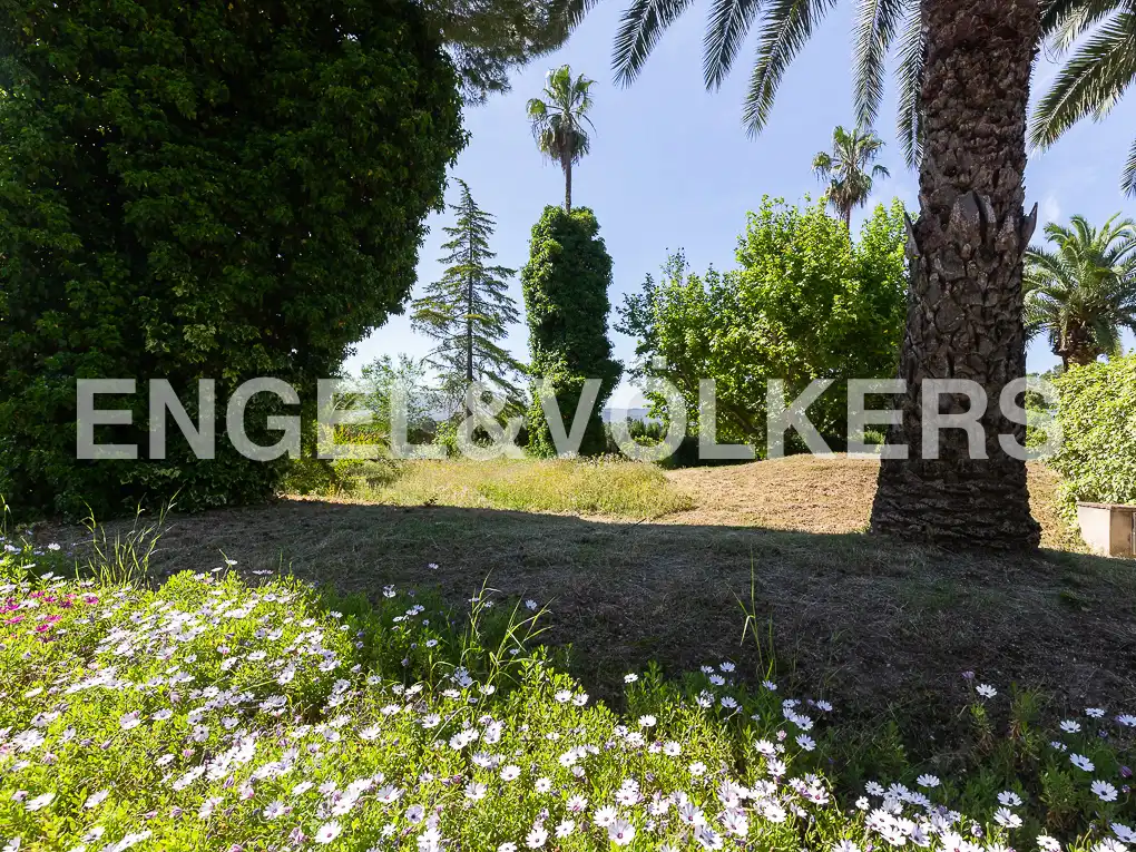Houses for sale in Ontinyent  with Air Conditioner, Heating and Private garden