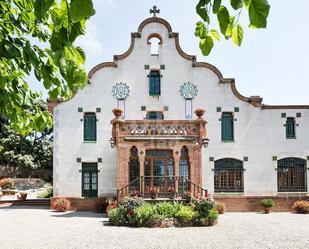 Exterior view of House or chalet for sale in Castellar del Vallès