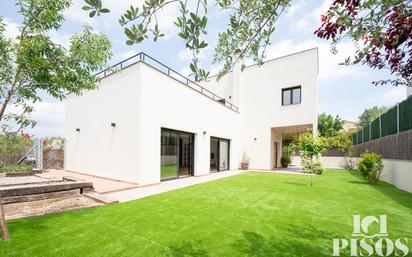 Garden of House or chalet for sale in Rubí  with Air Conditioner, Heating and Private garden