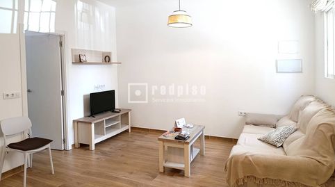 LOCAL REFORMADO COMO VIVIENDA EN VENTA.