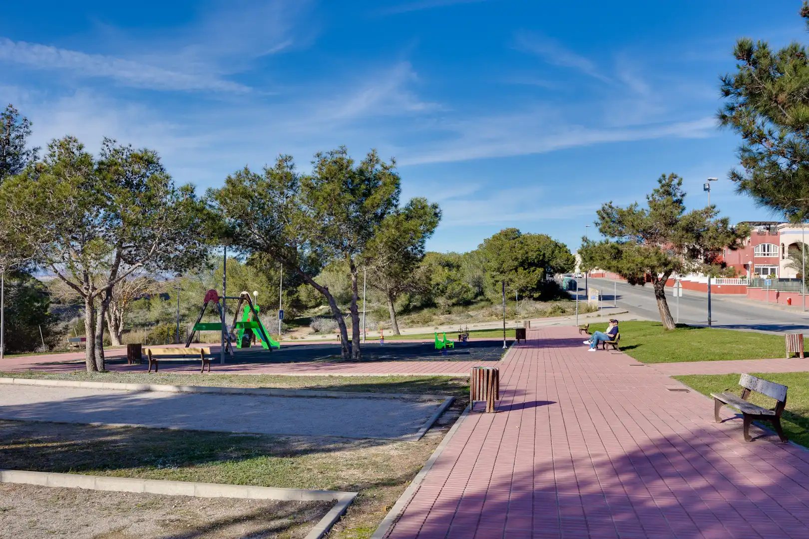 Vista exterior de Pis en venda en Orihuela amb Aire condicionat, Jardí privat i Terrassa