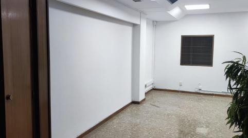 Foto 3 de Oficina de lloguer a Avenida Blas Infante, El Tardón - El Carmen,  Sevilla Capital