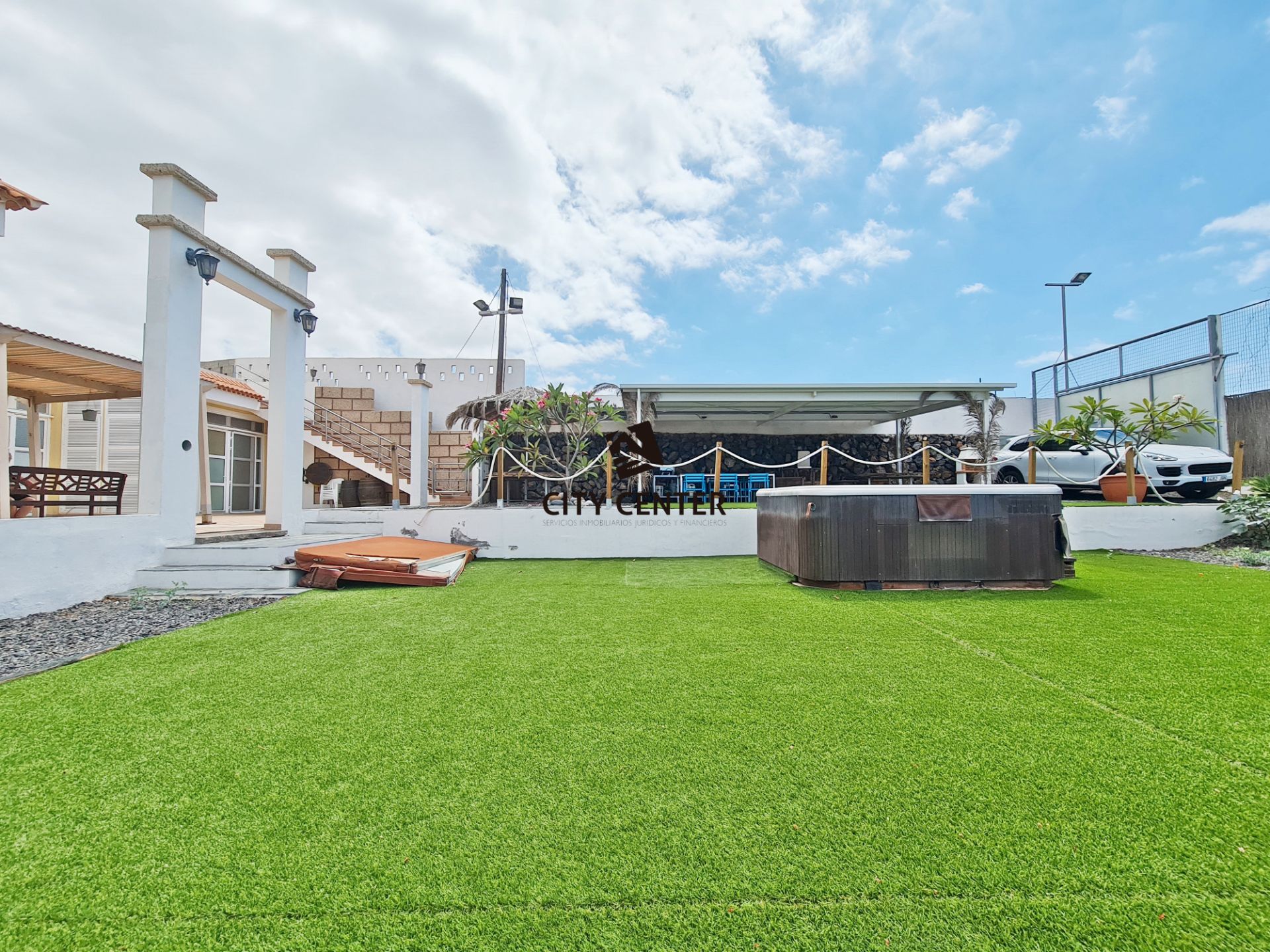 Terrace of House or chalet for sale in Arona