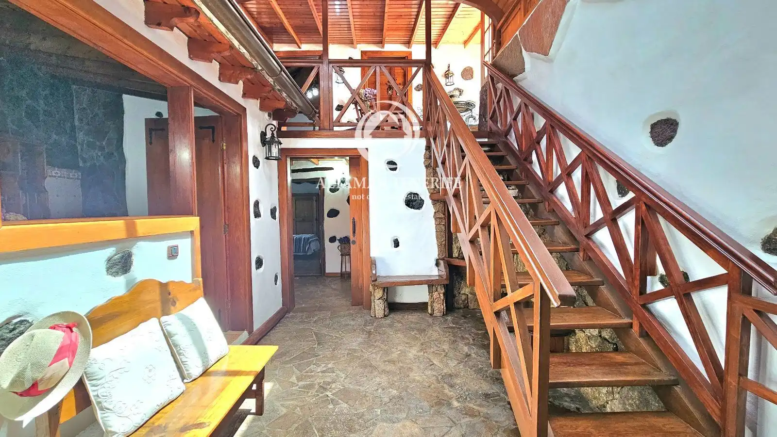 Casa adosada en venta en Santiago del Teide con Terraza, Trastero y Amueblado