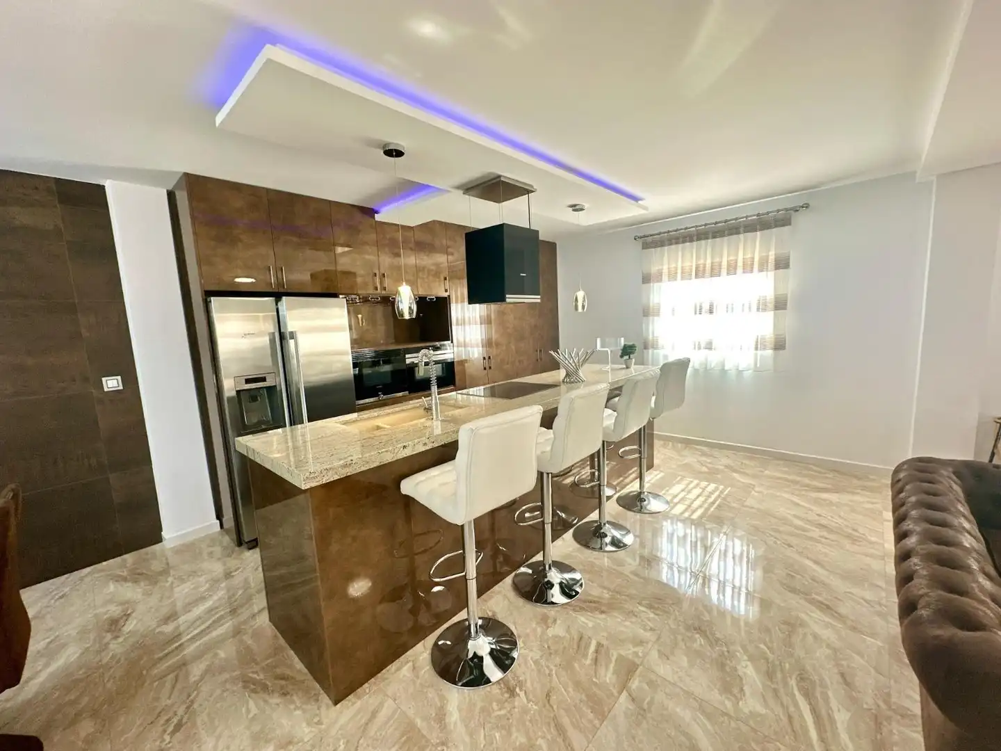 Cuina de Casa o xalet en venda en Alicante / Alacant amb Aire condicionat, Jardí privat i Terrassa