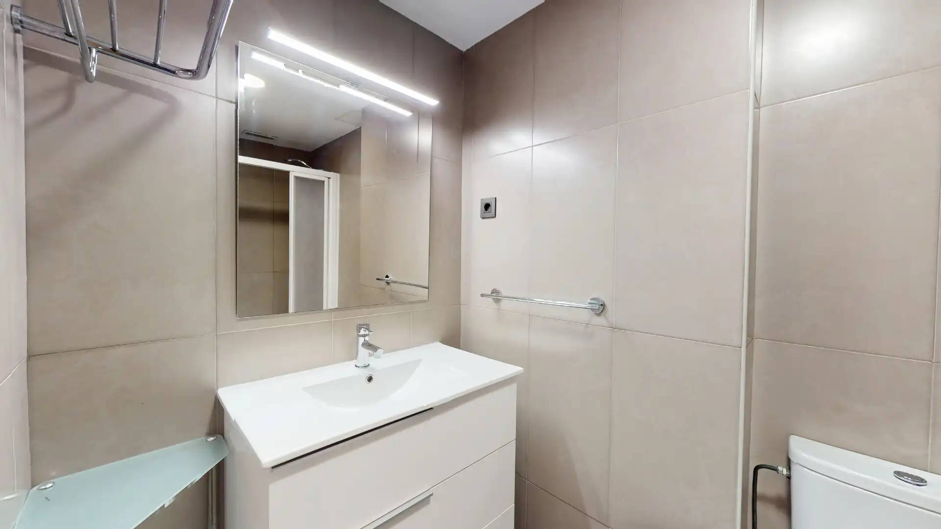 Apartment with terrace for sale in Carrer del Consolat de Mar 90, imagen 19