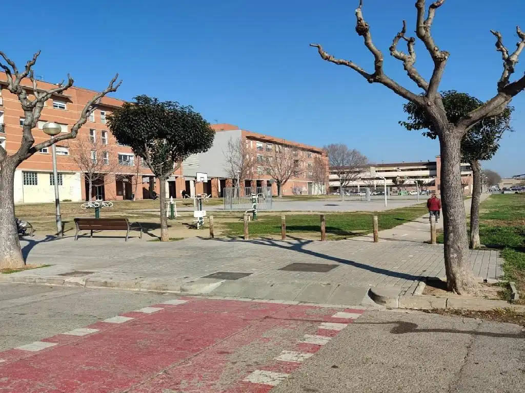 Local commercial à vendre à Carrer de Carmen Amaya, imagen 41