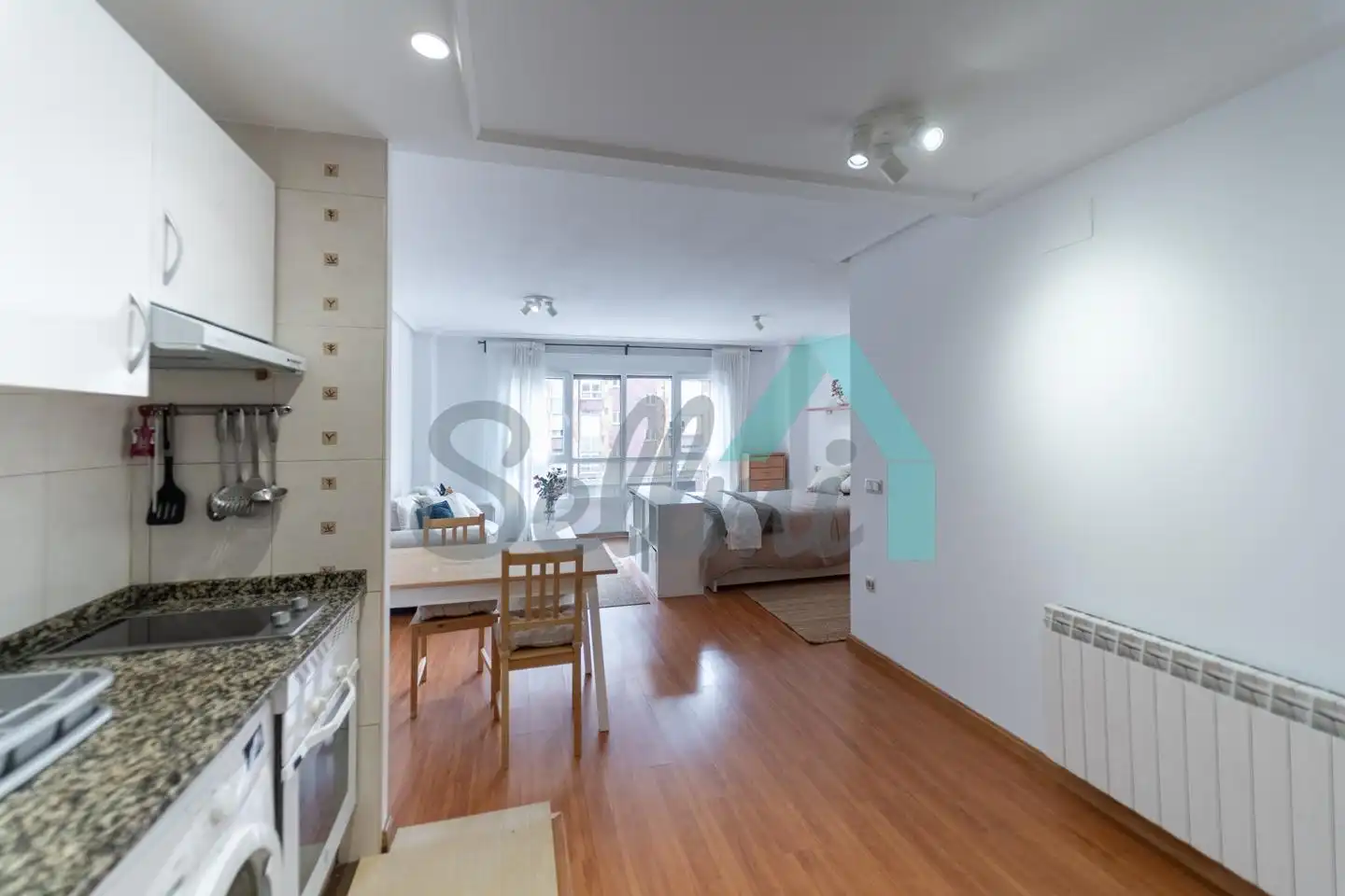 Kitchen of Study for rent in Oviedo   with Heating and Furnished
