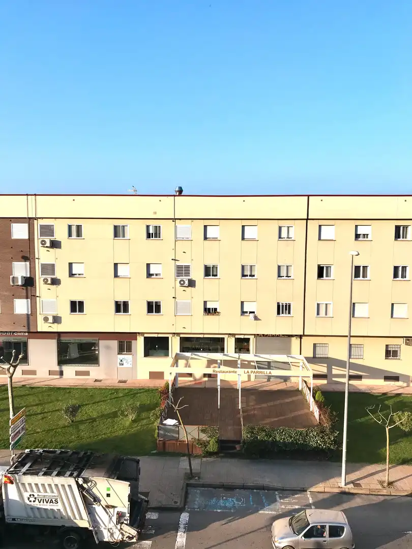 Piso de alquiler en Avenida de Portugal, Zona Norte - Hospital - Urbanizaciones
