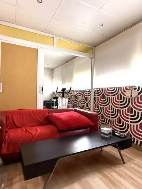 Sala d'estar de Àtic en venda en Sant Boi de Llobregat amb Aire condicionat, Calefacció i Parquet