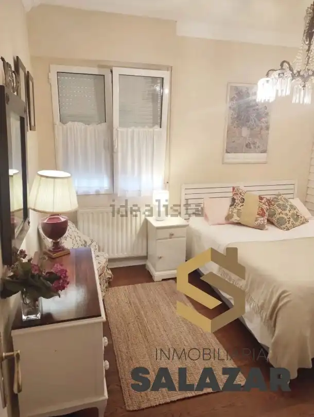 Bedroom of Flat for rent in Getxo   with Heating