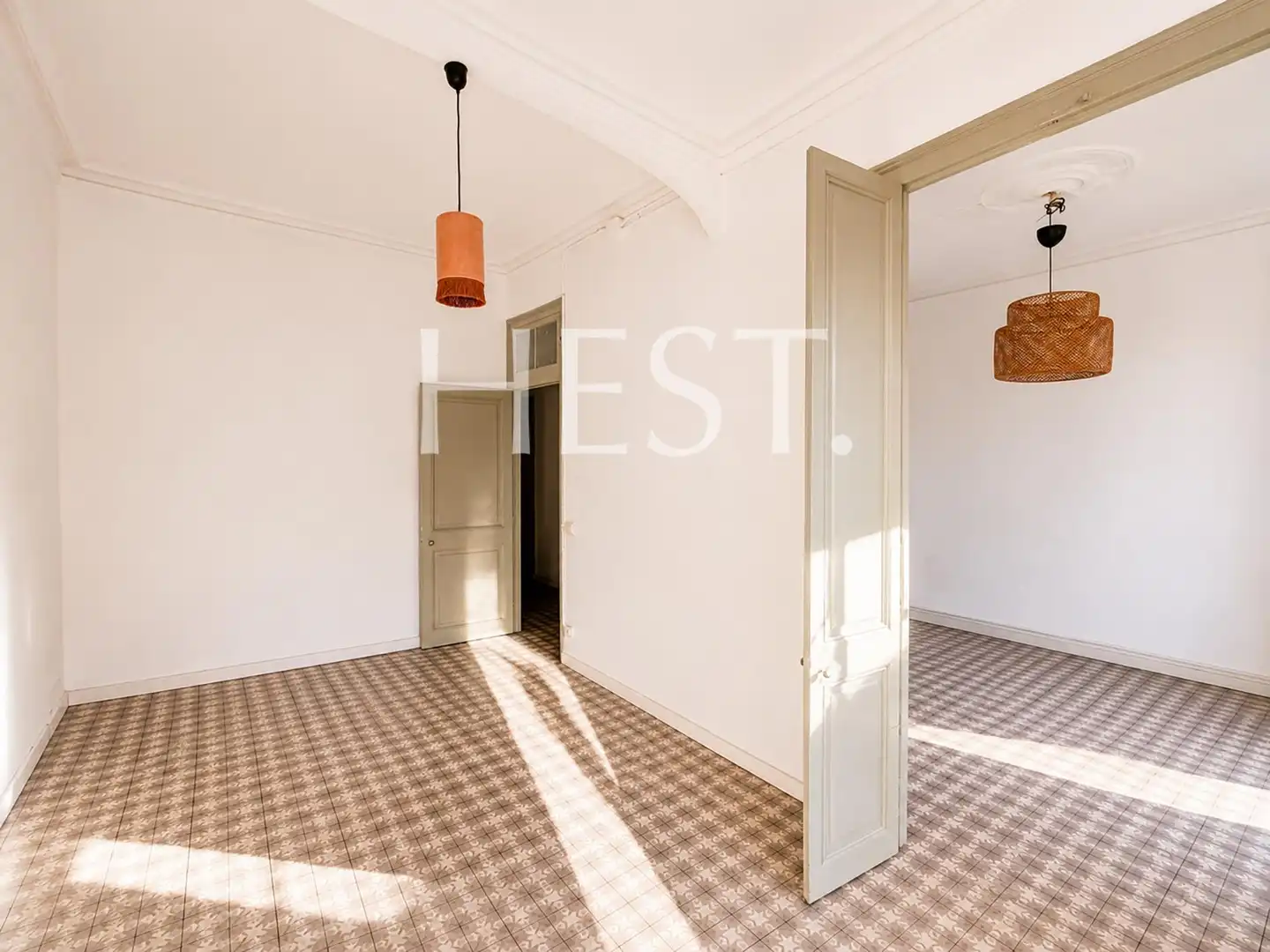 Habitación de Piso en venta en Barcelona con Balcón