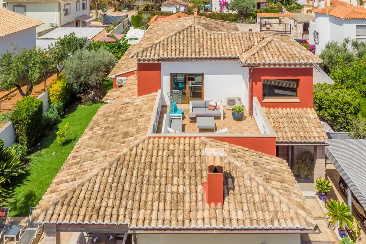 Detached house with pool for sale in El Montgó, imagen 7