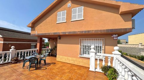 Foto 2 de Casa o xalet en venda a Calle Oviedo-ur Priorat, La Bisbal del Penedès, Tarragona