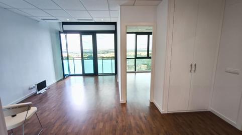 Photo 5 of Flat to rent in Dehesa Vieja - Puente Cultural, Madrid