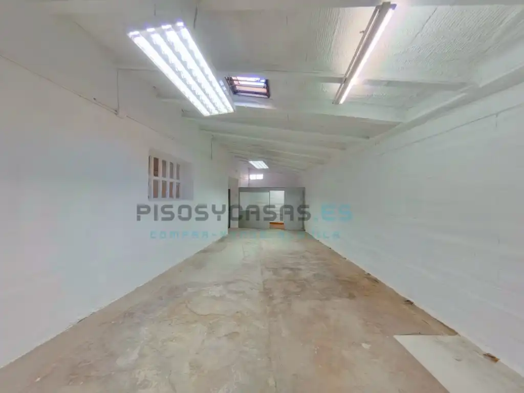 Casa con terraza en venta en Calle Democracia 4, imagen 30