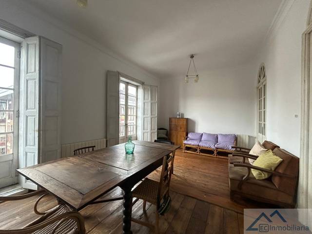 Piso en Alquiler en Hernan Cortes en Puerto Chico