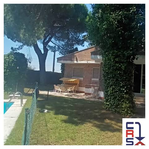 Casa-chalet en Venta en Cistérniga