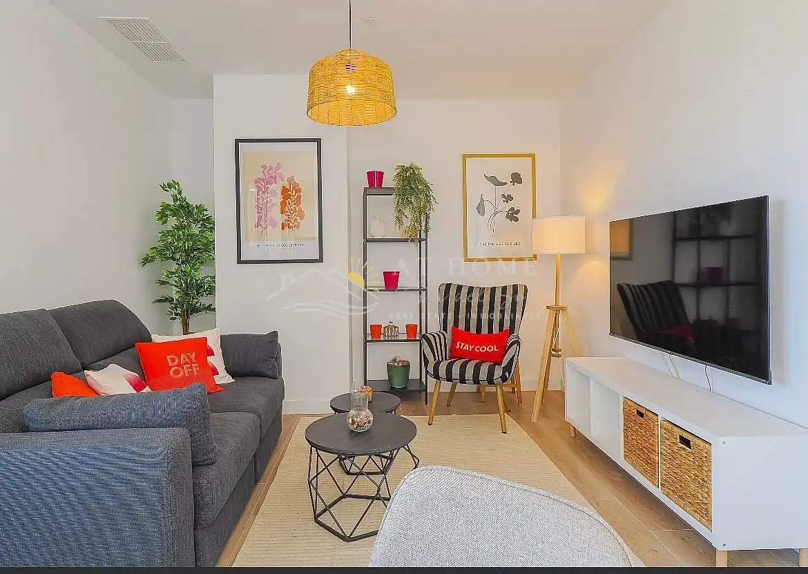 Sala de estar de Apartamento en venta en Málaga con Terraza, Piscina y Horno