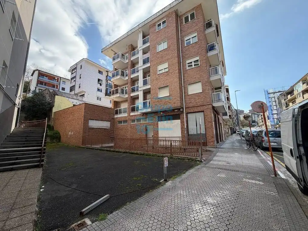 Aparcament en venda a Antiguo